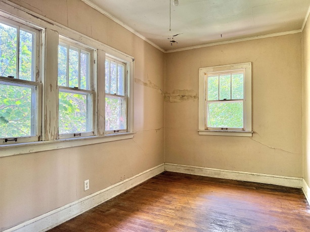 1645 7TH, ROCKFORD, Illinois 61104, ,3 - 4 Units,For Sale,7TH,202604299