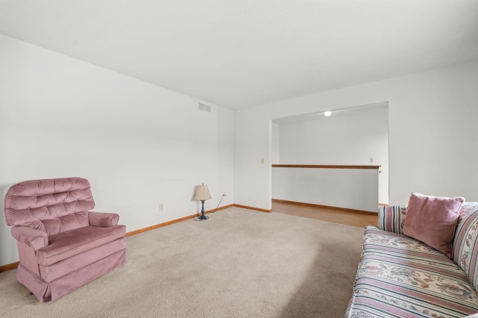 8974 Pecatonica, PECATONICA, Illinois 61063, 3 Bedrooms Bedrooms, ,2 BathroomsBathrooms,House,For Sale,Pecatonica,202604300