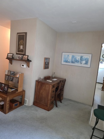 1402 Winter, FREEPORT, Illinois 61032, 3 Bedrooms Bedrooms, ,1 BathroomBathrooms,House,For Sale,Winter,202604302