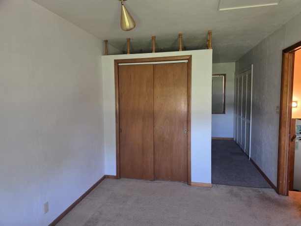 1402 Winter, FREEPORT, Illinois 61032, 3 Bedrooms Bedrooms, ,1 BathroomBathrooms,House,For Sale,Winter,202604302