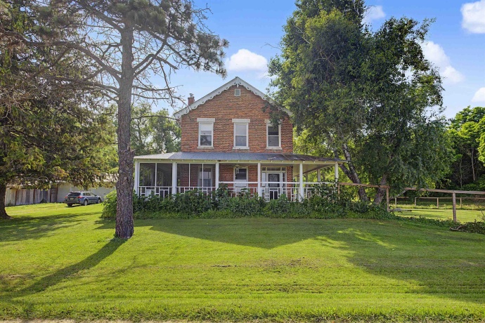 10198 Crazy Hollow, HANOVER, Illinois 61041, 3 Bedrooms Bedrooms, ,2 BathroomsBathrooms,House,For Sale,Crazy Hollow,202604303