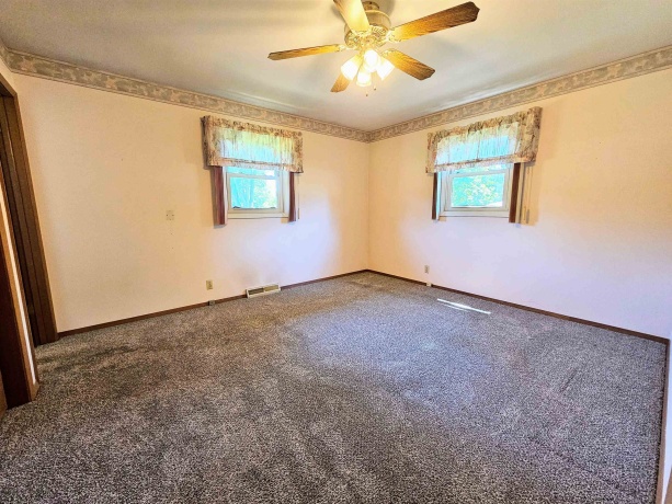 742 Aura, ROCKFORD, Illinois 61108, 3 Bedrooms Bedrooms, ,2 BathroomsBathrooms,House,For Sale,Aura,202604306