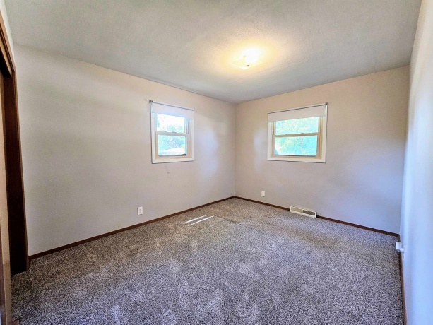 742 Aura, ROCKFORD, Illinois 61108, 3 Bedrooms Bedrooms, ,2 BathroomsBathrooms,House,For Sale,Aura,202604306