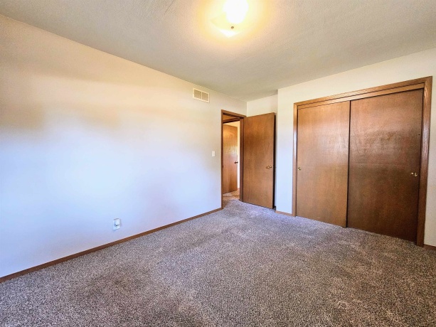 742 Aura, ROCKFORD, Illinois 61108, 3 Bedrooms Bedrooms, ,2 BathroomsBathrooms,House,For Sale,Aura,202604306