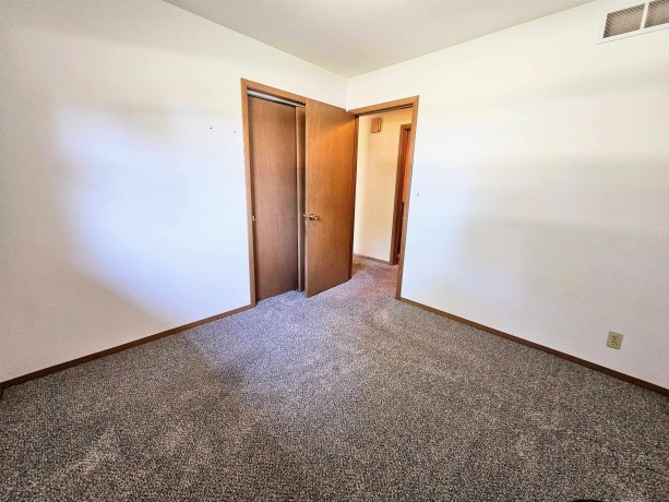 742 Aura, ROCKFORD, Illinois 61108, 3 Bedrooms Bedrooms, ,2 BathroomsBathrooms,House,For Sale,Aura,202604306