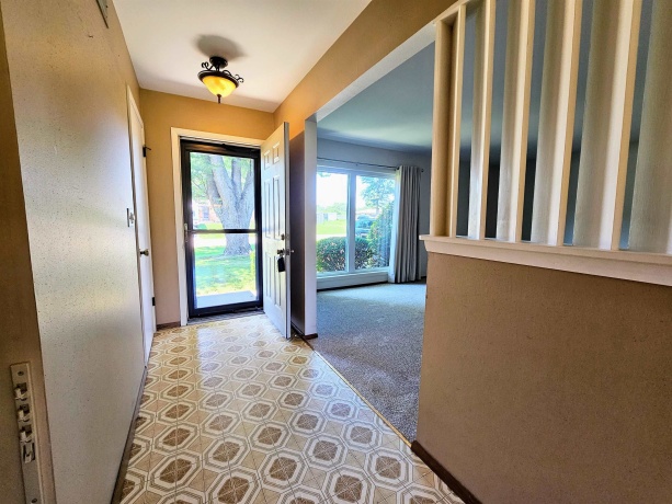 742 Aura, ROCKFORD, Illinois 61108, 3 Bedrooms Bedrooms, ,2 BathroomsBathrooms,House,For Sale,Aura,202604306