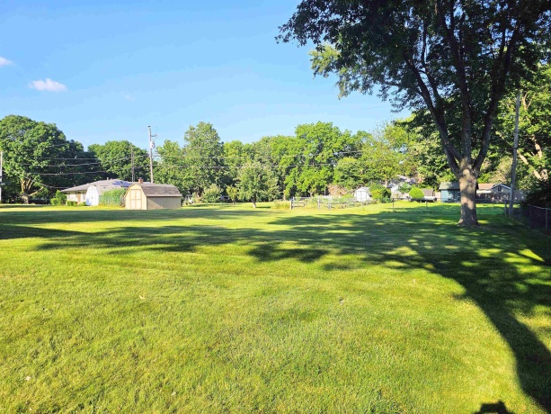 742 Aura, ROCKFORD, Illinois 61108, 3 Bedrooms Bedrooms, ,2 BathroomsBathrooms,House,For Sale,Aura,202604306