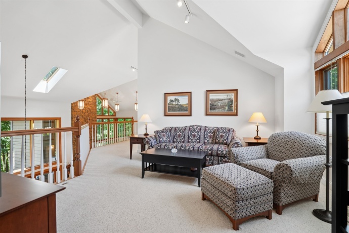18 Sunrise, GALENA, Illinois 61036, 4 Bedrooms Bedrooms, ,5 BathroomsBathrooms,House,For Sale,Sunrise,202604307