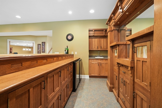 18 Sunrise, GALENA, Illinois 61036, 4 Bedrooms Bedrooms, ,5 BathroomsBathrooms,House,For Sale,Sunrise,202604307