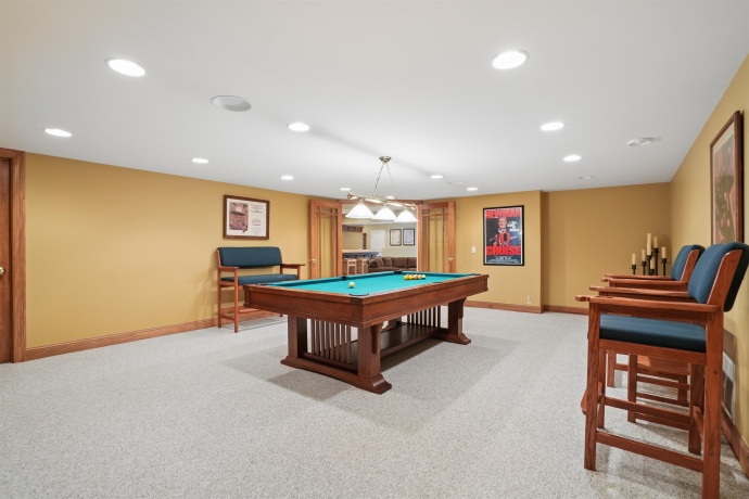 18 Sunrise, GALENA, Illinois 61036, 4 Bedrooms Bedrooms, ,5 BathroomsBathrooms,House,For Sale,Sunrise,202604307