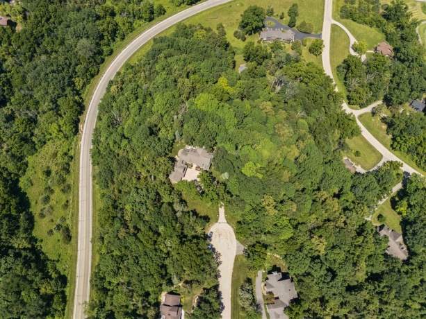 18 Sunrise, GALENA, Illinois 61036, 4 Bedrooms Bedrooms, ,5 BathroomsBathrooms,House,For Sale,Sunrise,202604307