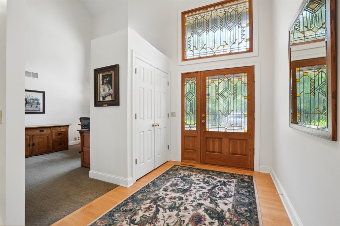 18 Sunrise, GALENA, Illinois 61036, 4 Bedrooms Bedrooms, ,5 BathroomsBathrooms,House,For Sale,Sunrise,202604307
