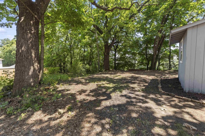 1107 Ashland, ROCKFORD, Illinois 61101, 2 Bedrooms Bedrooms, ,1 BathroomBathrooms,House,For Sale,Ashland,202604308