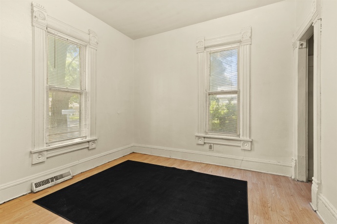 1107 Ashland, ROCKFORD, Illinois 61101, 2 Bedrooms Bedrooms, ,1 BathroomBathrooms,House,For Sale,Ashland,202604308