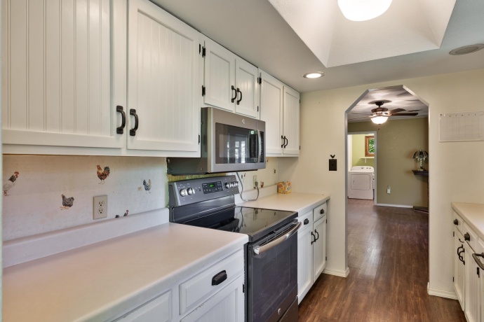 11040 Main, ROCKTON, Illinois 61072, 4 Bedrooms Bedrooms, ,1 BathroomBathrooms,House,For Sale,Main,202604310