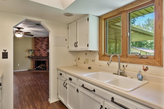 11040 Main, ROCKTON, Illinois 61072, 4 Bedrooms Bedrooms, ,1 BathroomBathrooms,House,For Sale,Main,202604310