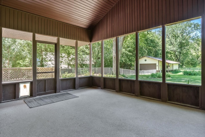 11040 Main, ROCKTON, Illinois 61072, 4 Bedrooms Bedrooms, ,1 BathroomBathrooms,House,For Sale,Main,202604310