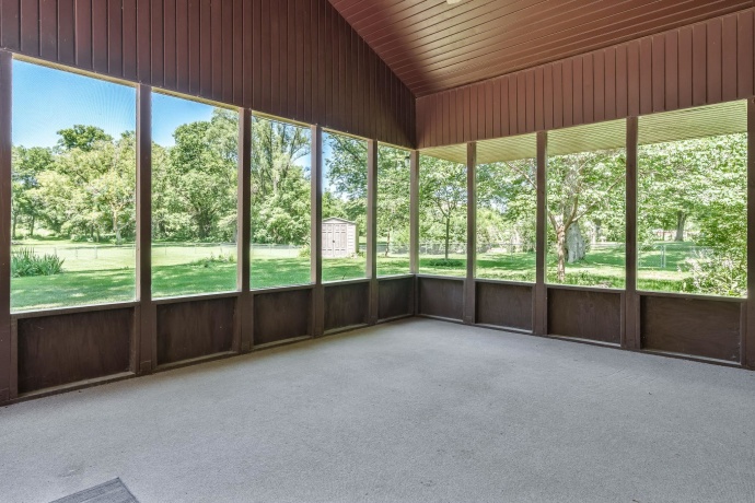 11040 Main, ROCKTON, Illinois 61072, 4 Bedrooms Bedrooms, ,1 BathroomBathrooms,House,For Sale,Main,202604310