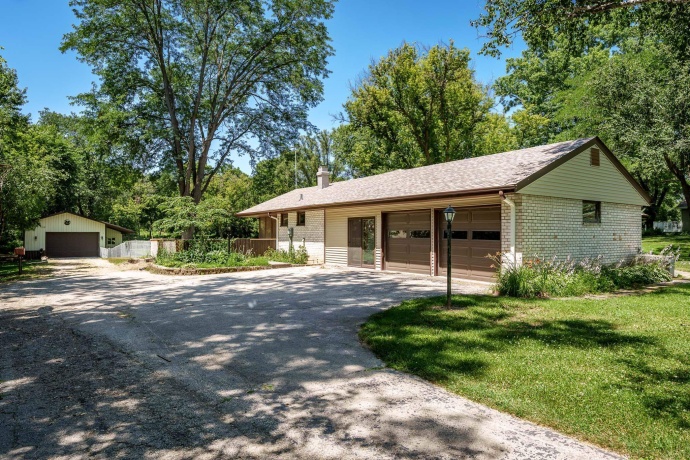 11040 Main, ROCKTON, Illinois 61072, 4 Bedrooms Bedrooms, ,1 BathroomBathrooms,House,For Sale,Main,202604310
