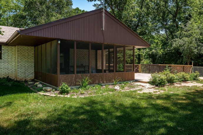 11040 Main, ROCKTON, Illinois 61072, 4 Bedrooms Bedrooms, ,1 BathroomBathrooms,House,For Sale,Main,202604310