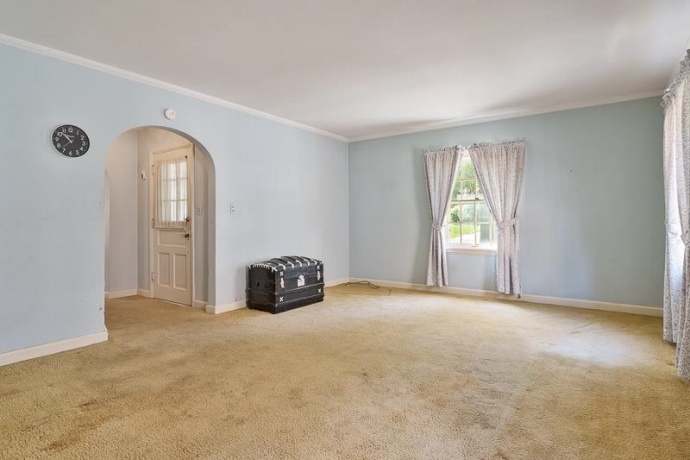2203 Benderwirt, ROCKFORD, Illinois 61103, 4 Bedrooms Bedrooms, ,1 BathroomBathrooms,House,For Sale,Benderwirt,202604311
