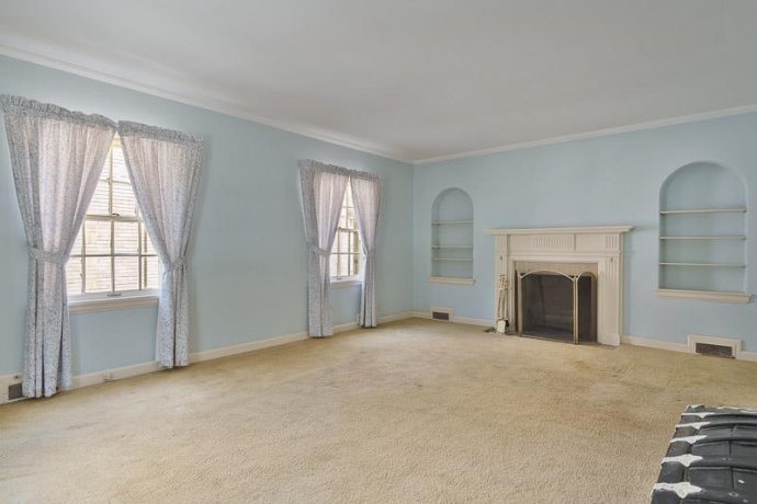2203 Benderwirt, ROCKFORD, Illinois 61103, 4 Bedrooms Bedrooms, ,1 BathroomBathrooms,House,For Sale,Benderwirt,202604311