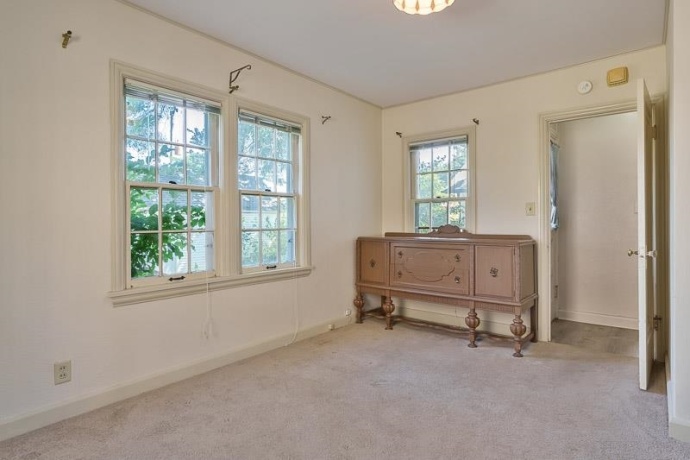 2203 Benderwirt, ROCKFORD, Illinois 61103, 4 Bedrooms Bedrooms, ,1 BathroomBathrooms,House,For Sale,Benderwirt,202604311