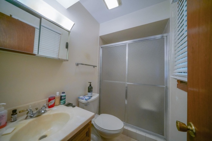 210 Drake, ROCHELLE, Illinois 61068, 3 Bedrooms Bedrooms, ,2 BathroomsBathrooms,House,For Sale,Drake,202604312