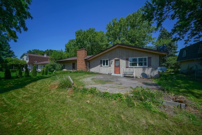 210 Drake, ROCHELLE, Illinois 61068, 3 Bedrooms Bedrooms, ,2 BathroomsBathrooms,House,For Sale,Drake,202604312
