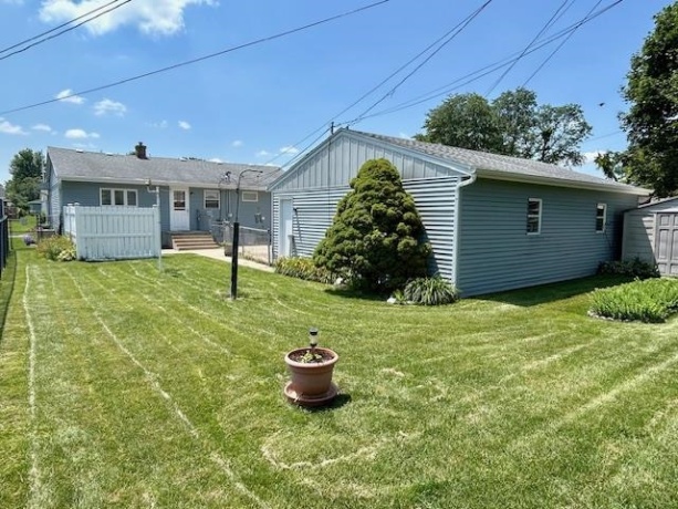 422 8th, BELVIDERE, Illinois 61008, 3 Bedrooms Bedrooms, ,1 BathroomBathrooms,House,For Sale,8th,202604153