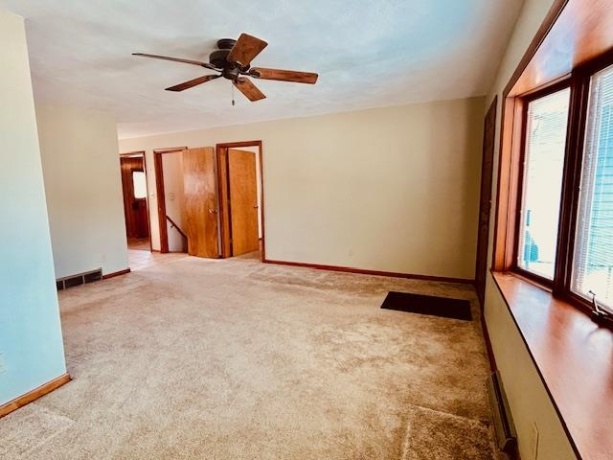 422 8th, BELVIDERE, Illinois 61008, 3 Bedrooms Bedrooms, ,1 BathroomBathrooms,House,For Sale,8th,202604153