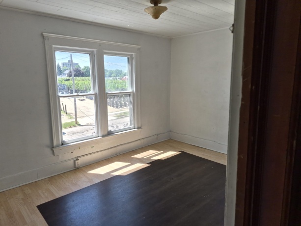 355 Foley, FREEPORT, Illinois 61032, 3 Bedrooms Bedrooms, ,1 BathroomBathrooms,House,For Sale,Foley,202600258