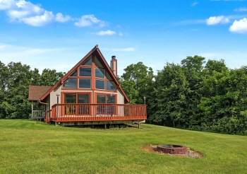 4 Catawba, GALENA, Illinois 61036, 3 Bedrooms Bedrooms, ,2 BathroomsBathrooms,House,For Sale,Catawba,202604319