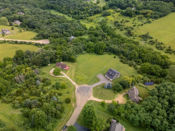 4 Catawba, GALENA, Illinois 61036, 3 Bedrooms Bedrooms, ,2 BathroomsBathrooms,House,For Sale,Catawba,202604319