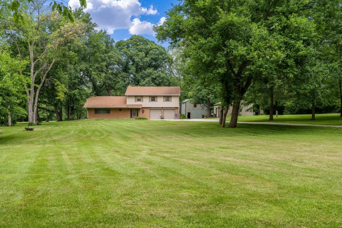 530 KELLY, CALEDONIA, Illinois 61011, 5 Bedrooms Bedrooms, ,2 BathroomsBathrooms,House,For Sale,KELLY,202604322