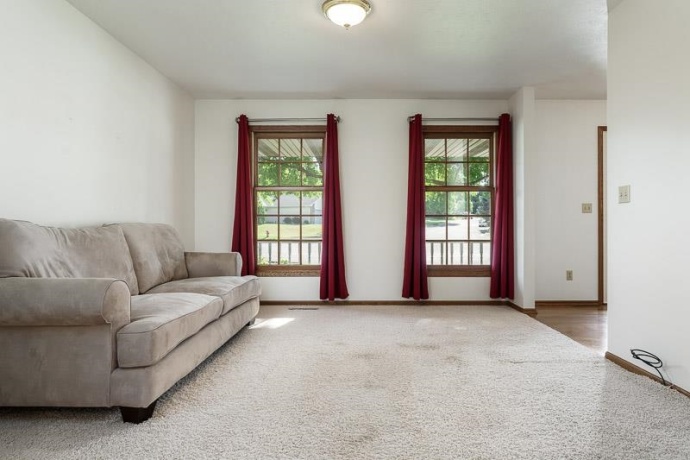 501 Dori, PECATONICA, Illinois 61063, 4 Bedrooms Bedrooms, ,2 BathroomsBathrooms,House,For Sale,Dori,202604323