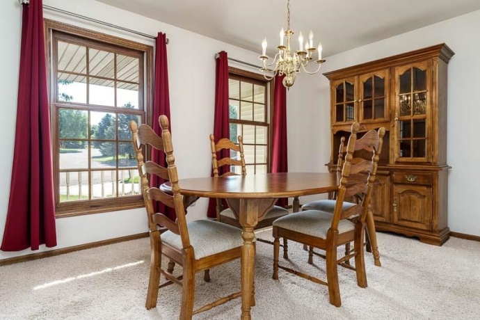 501 Dori, PECATONICA, Illinois 61063, 4 Bedrooms Bedrooms, ,2 BathroomsBathrooms,House,For Sale,Dori,202604323
