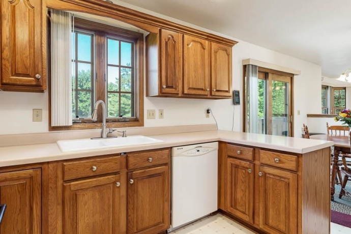 501 Dori, PECATONICA, Illinois 61063, 4 Bedrooms Bedrooms, ,2 BathroomsBathrooms,House,For Sale,Dori,202604323