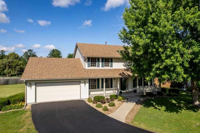 501 Dori, PECATONICA, Illinois 61063, 4 Bedrooms Bedrooms, ,2 BathroomsBathrooms,House,For Sale,Dori,202604323