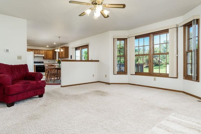 501 Dori, PECATONICA, Illinois 61063, 4 Bedrooms Bedrooms, ,2 BathroomsBathrooms,House,For Sale,Dori,202604323