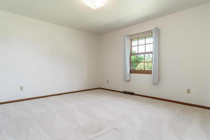 501 Dori, PECATONICA, Illinois 61063, 4 Bedrooms Bedrooms, ,2 BathroomsBathrooms,House,For Sale,Dori,202604323