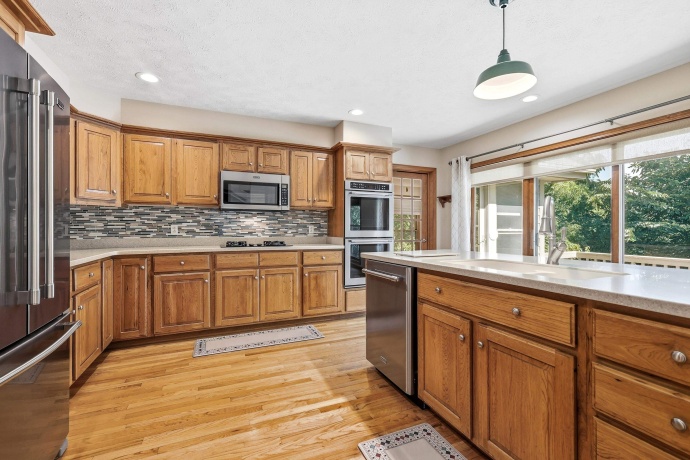 353 Wachter, GALENA, Illinois 61036, 3 Bedrooms Bedrooms, ,2 BathroomsBathrooms,House,For Sale,Wachter,202604324