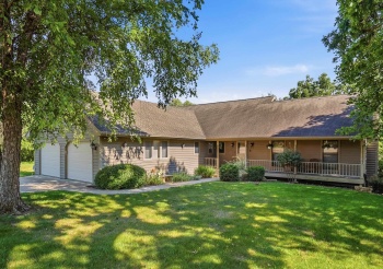 353 Wachter, GALENA, Illinois 61036, 3 Bedrooms Bedrooms, ,2 BathroomsBathrooms,House,For Sale,Wachter,202604324