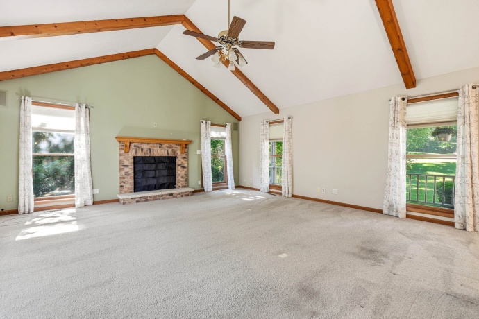 353 Wachter, GALENA, Illinois 61036, 3 Bedrooms Bedrooms, ,2 BathroomsBathrooms,House,For Sale,Wachter,202604324