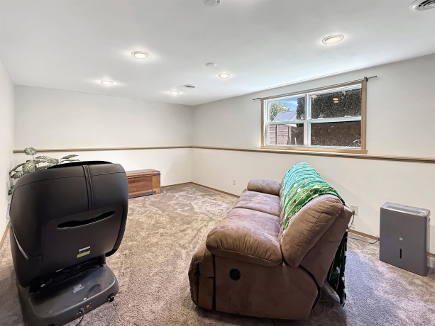 761 Brookview, BYRON, Illinois 61010, 4 Bedrooms Bedrooms, ,2 BathroomsBathrooms,House,For Sale,Brookview,202604325