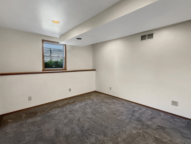 761 Brookview, BYRON, Illinois 61010, 4 Bedrooms Bedrooms, ,2 BathroomsBathrooms,House,For Sale,Brookview,202604325