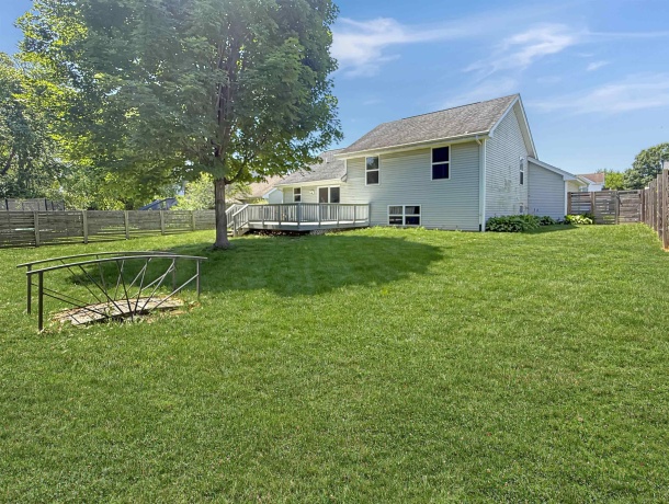 761 Brookview, BYRON, Illinois 61010, 4 Bedrooms Bedrooms, ,2 BathroomsBathrooms,House,For Sale,Brookview,202604325