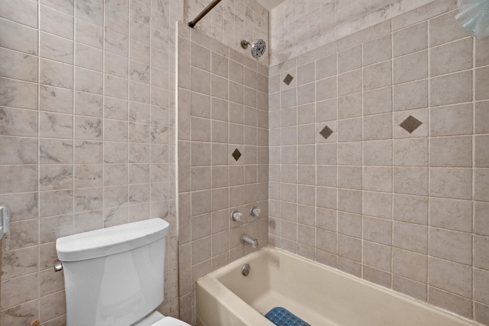 1510 Winter, FREEPORT, Illinois 61032, 3 Bedrooms Bedrooms, ,1 BathroomBathrooms,House,For Sale,Winter,202604224