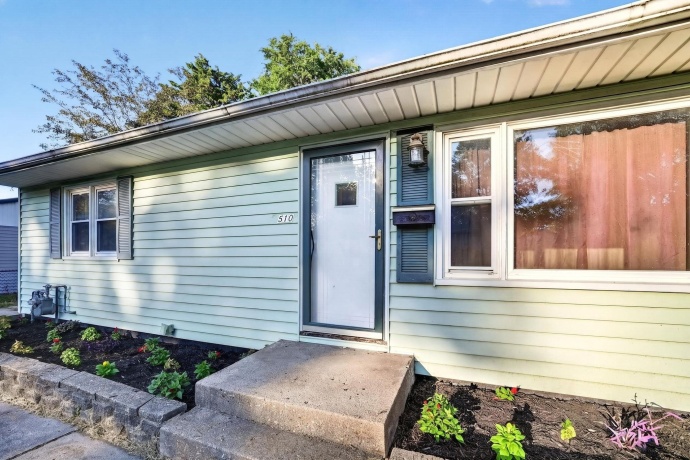 1510 Winter, FREEPORT, Illinois 61032, 3 Bedrooms Bedrooms, ,1 BathroomBathrooms,House,For Sale,Winter,202604224