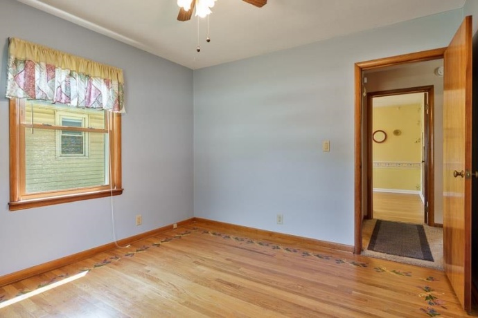 2328 Sharon, ROCKFORD, Illinois 61103, 3 Bedrooms Bedrooms, ,1 BathroomBathrooms,House,For Sale,Sharon,202604330